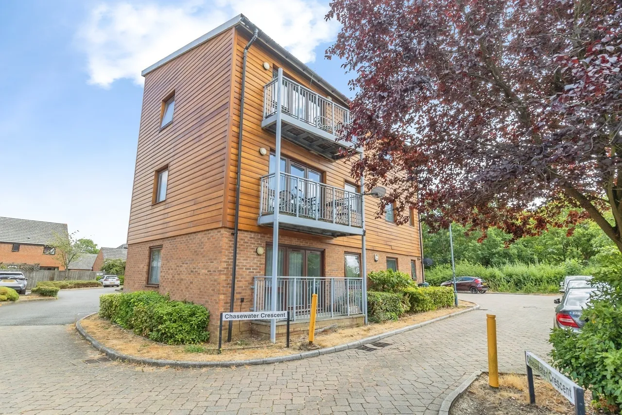 Chasewater Crescent, Broughton, MK10, photo 15