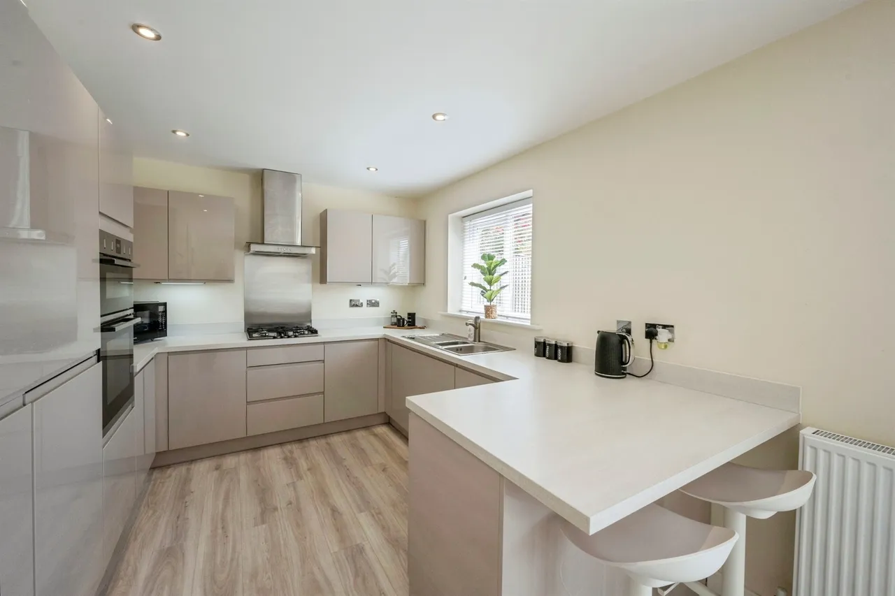 Moorgreen Way, Bircotes, Doncaster, photo 4