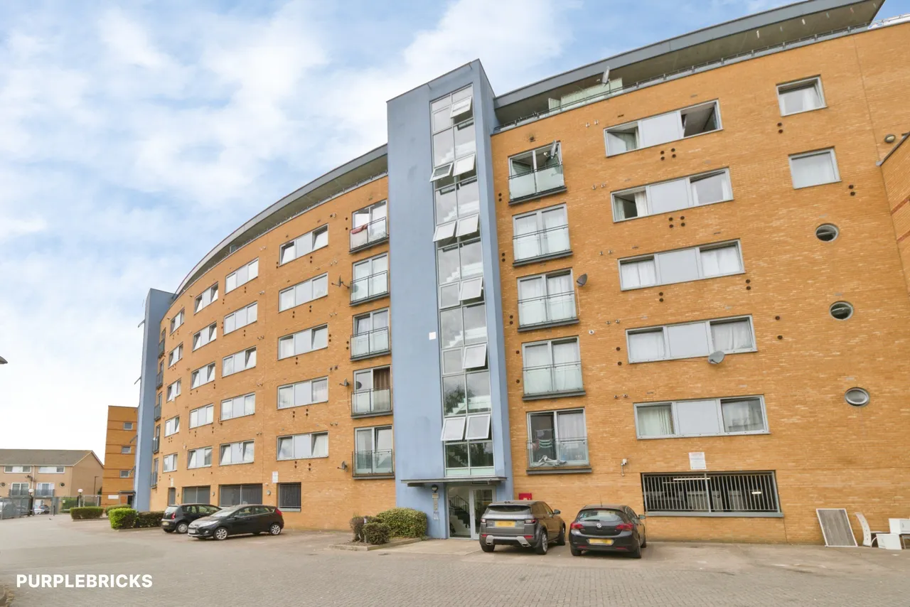 Tideslea Path, Thamesmead, SE28, photo 22