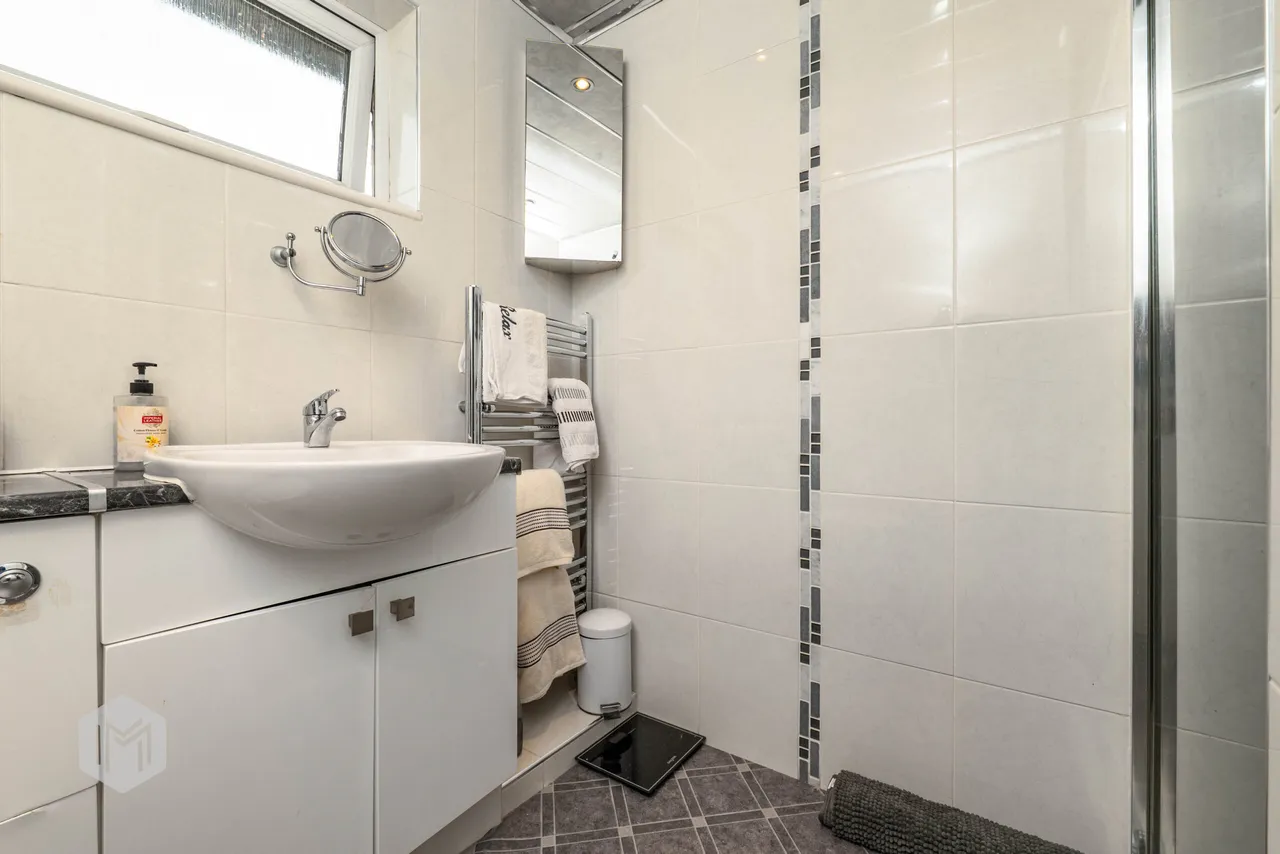 Ashcombe Drive, Radcliffe, M26, photo 22