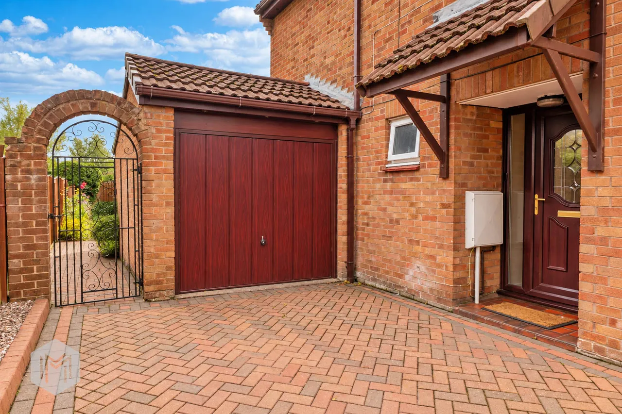 Ashcombe Drive, Radcliffe, M26, photo 28