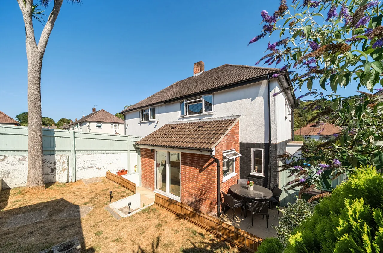 Mousehole Lane, Midanbury, SO18, photo 13