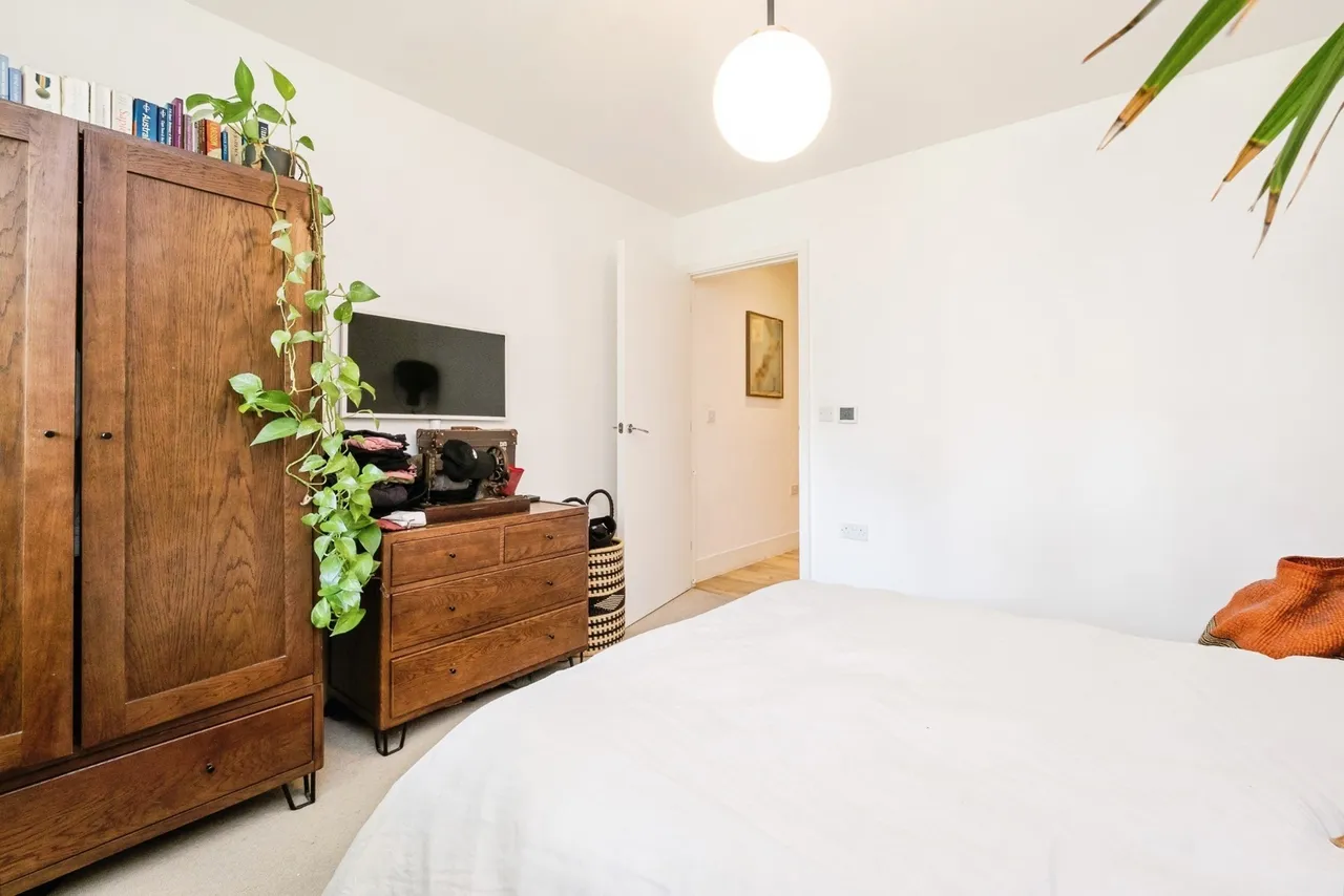 Kempton Mews, East Ham, London, E6, photo 13