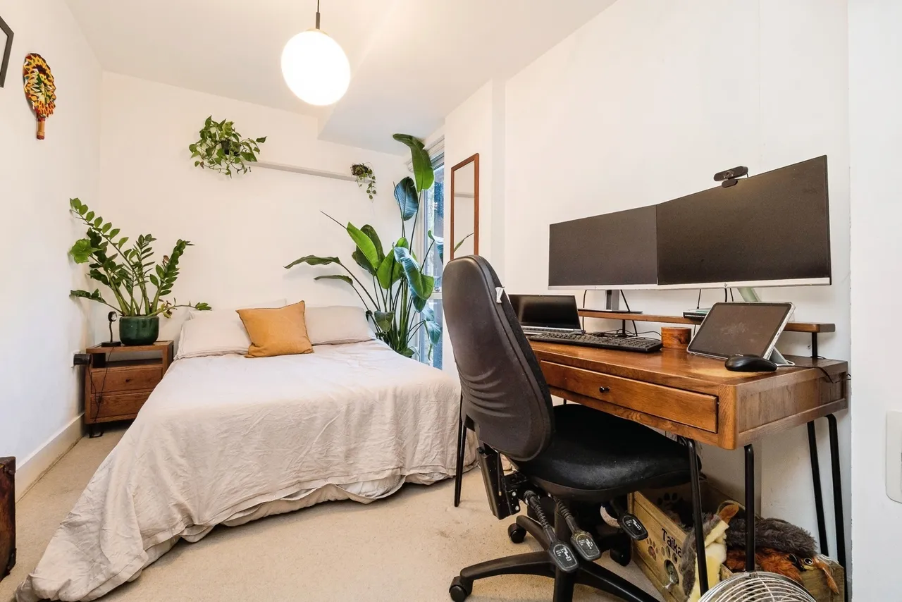 Kempton Mews, East Ham, London, E6, photo 6