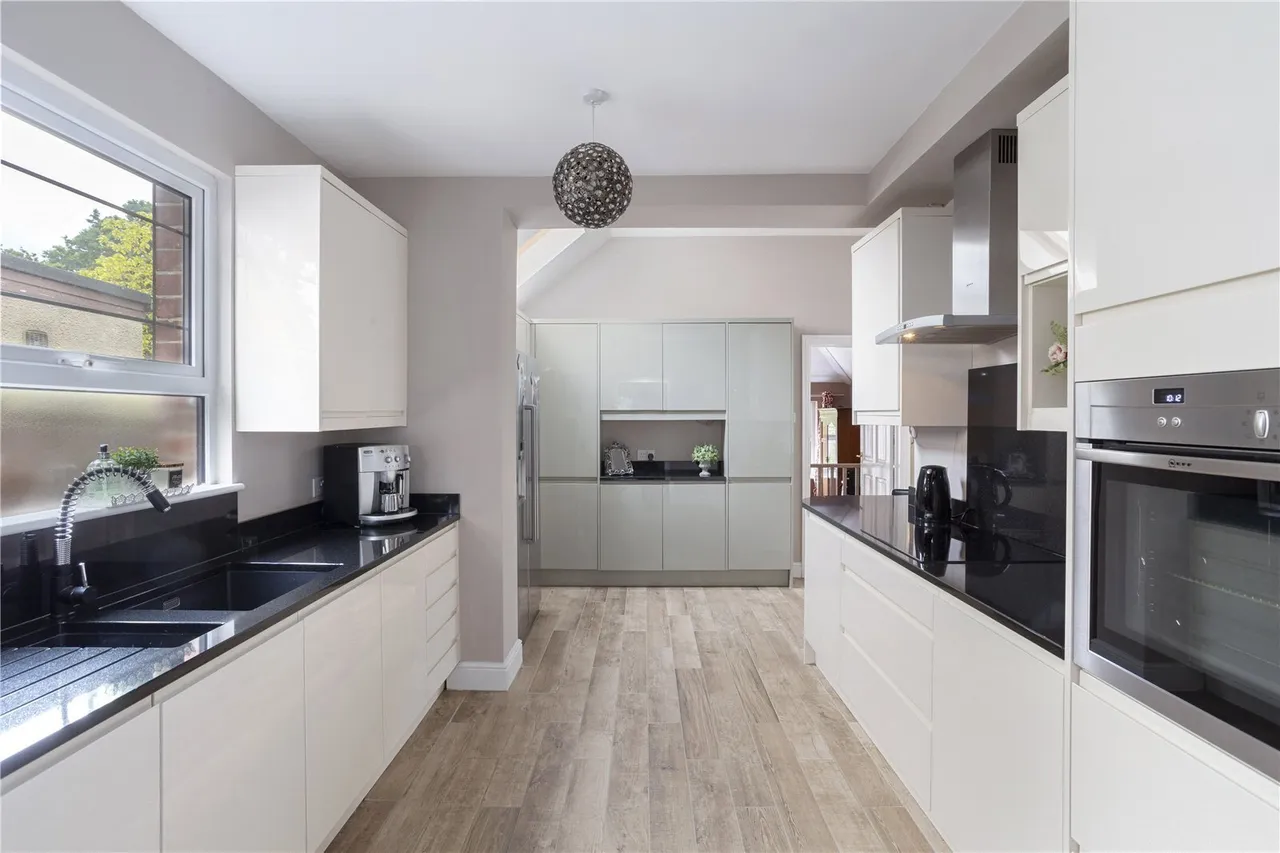 Coleford Bridge Road, Camberley, GU16, photo 2