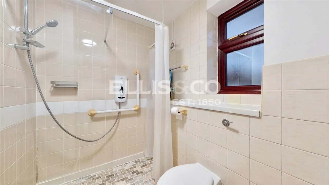 Lancelot Road, Wembley, HA0, photo 14