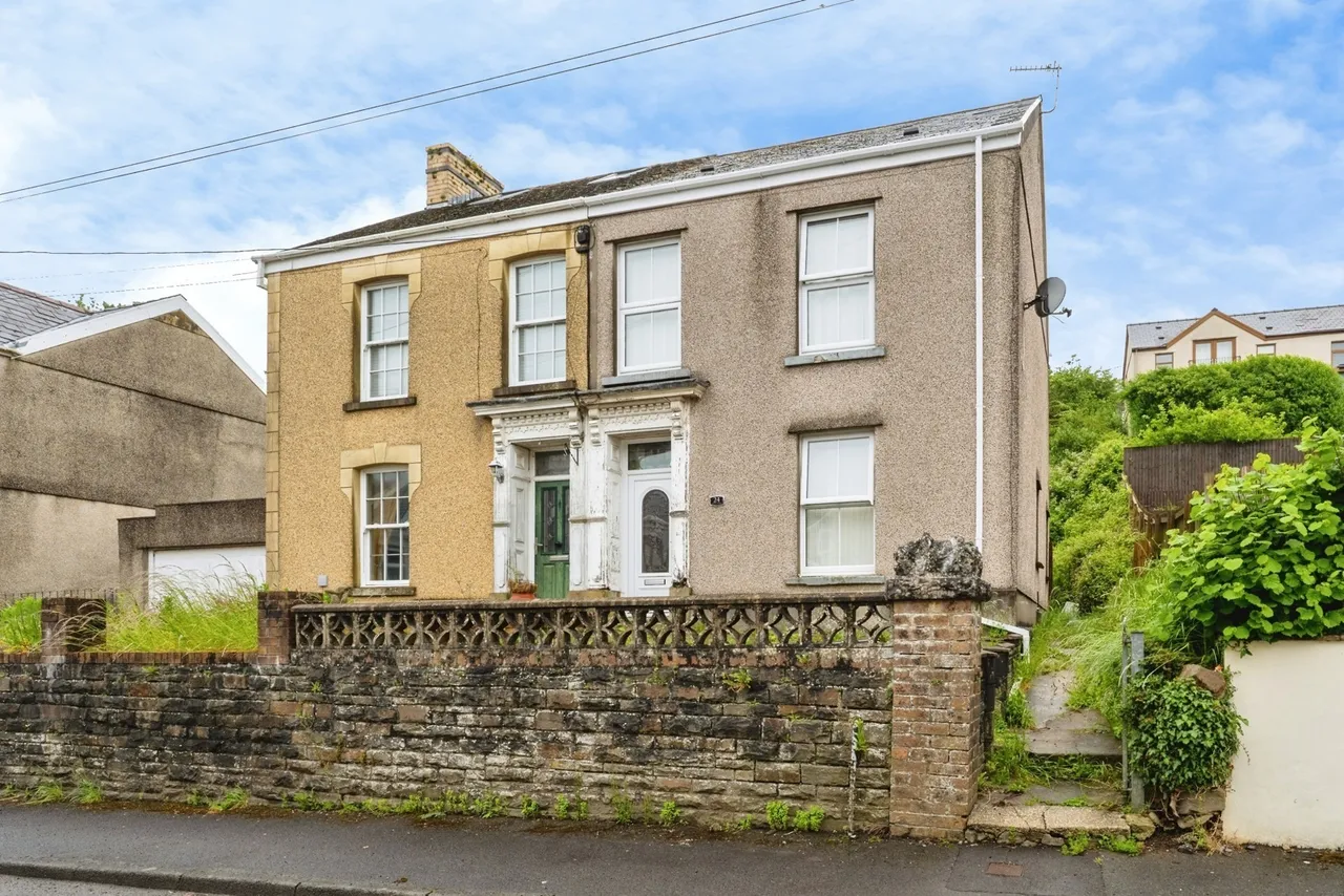 3 bed house for sale, Goppa Road, Pontarddulais, SA4