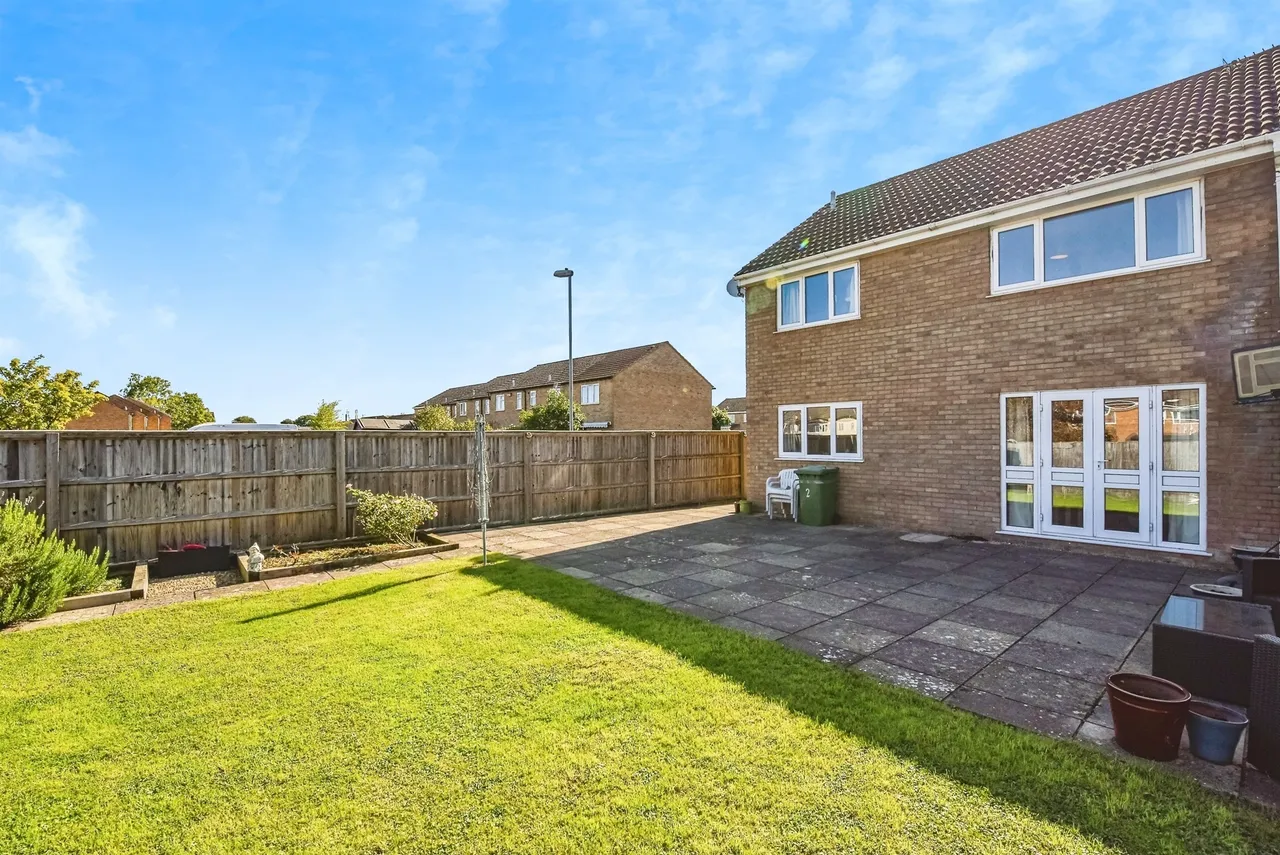 Nightingale Avenue, Frome, BA11, photo 19
