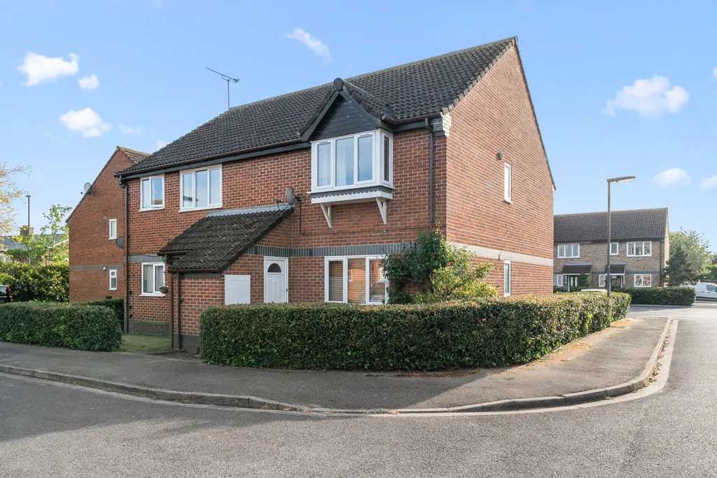 1 bed flat for sale — Cambridge Road, West Molesey KT8 2AX