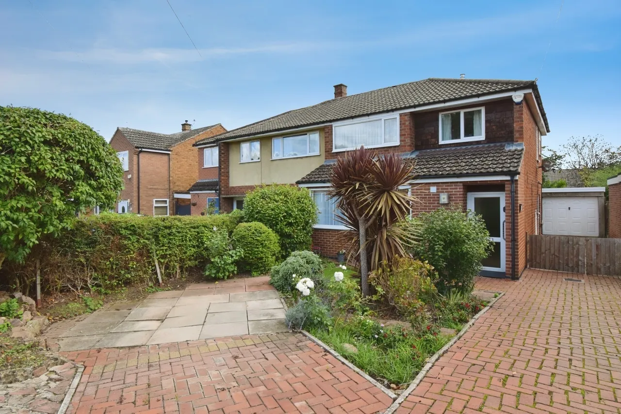 3 bed house for sale, Blenheim Road, Birstall, LE4