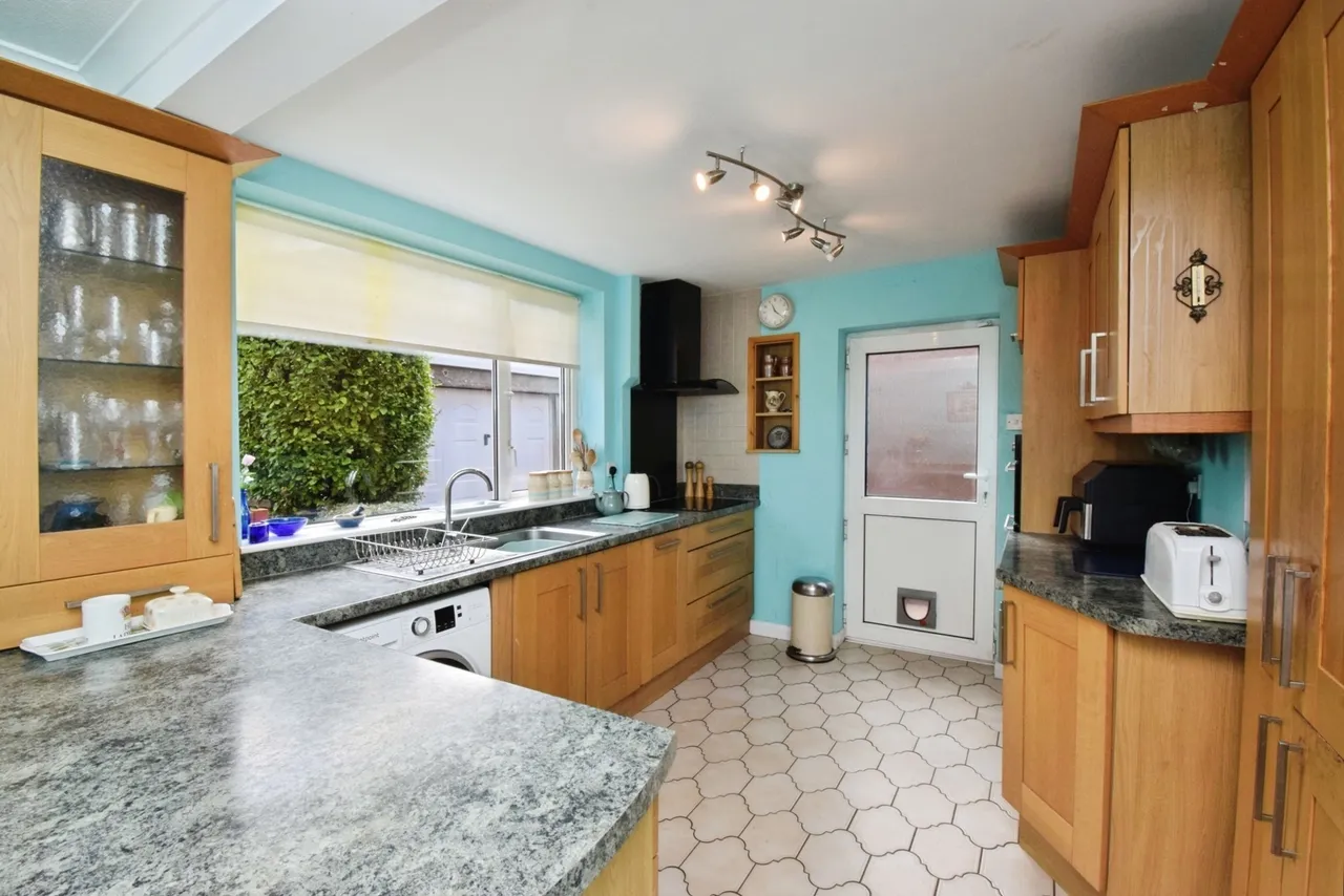 Blenheim Road, Birstall, LE4, photo 6