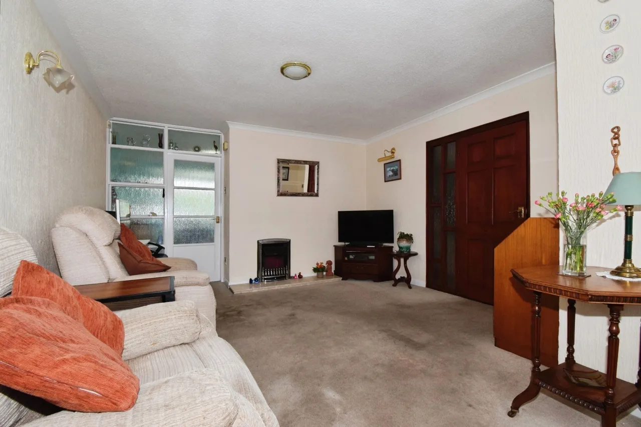 Blenheim Road, Birstall, LE4, photo 4
