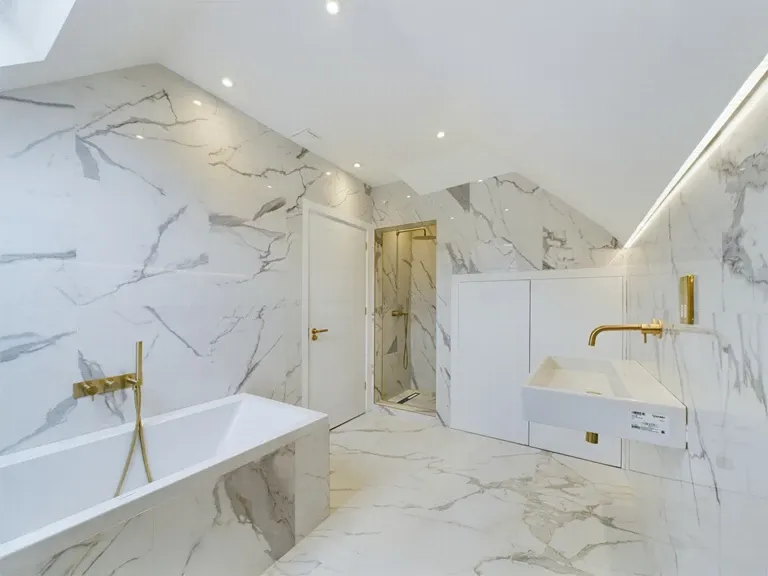 Brondesbury Park, Brondesbury Park, NW6 7AT, photo 4