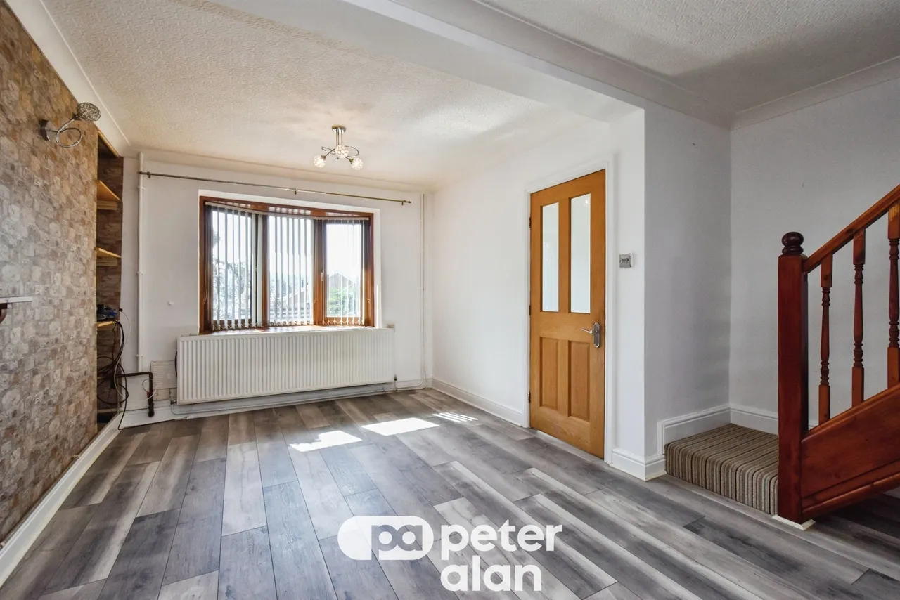 Cleighton Terrace, Neath, SA10, photo 9