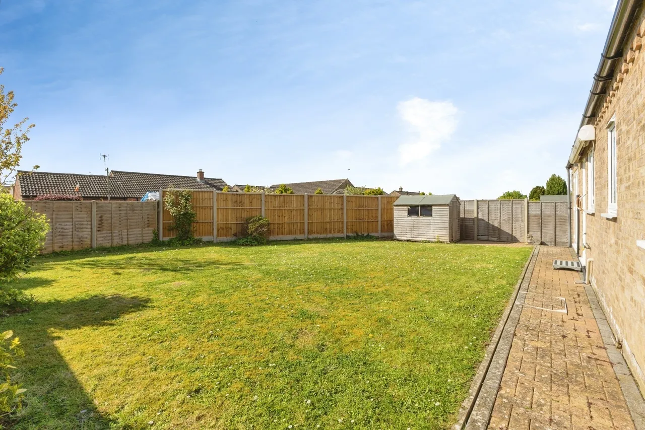 Lovell Gardens, Watton, Thetford, Norfolk, IP25, photo 14