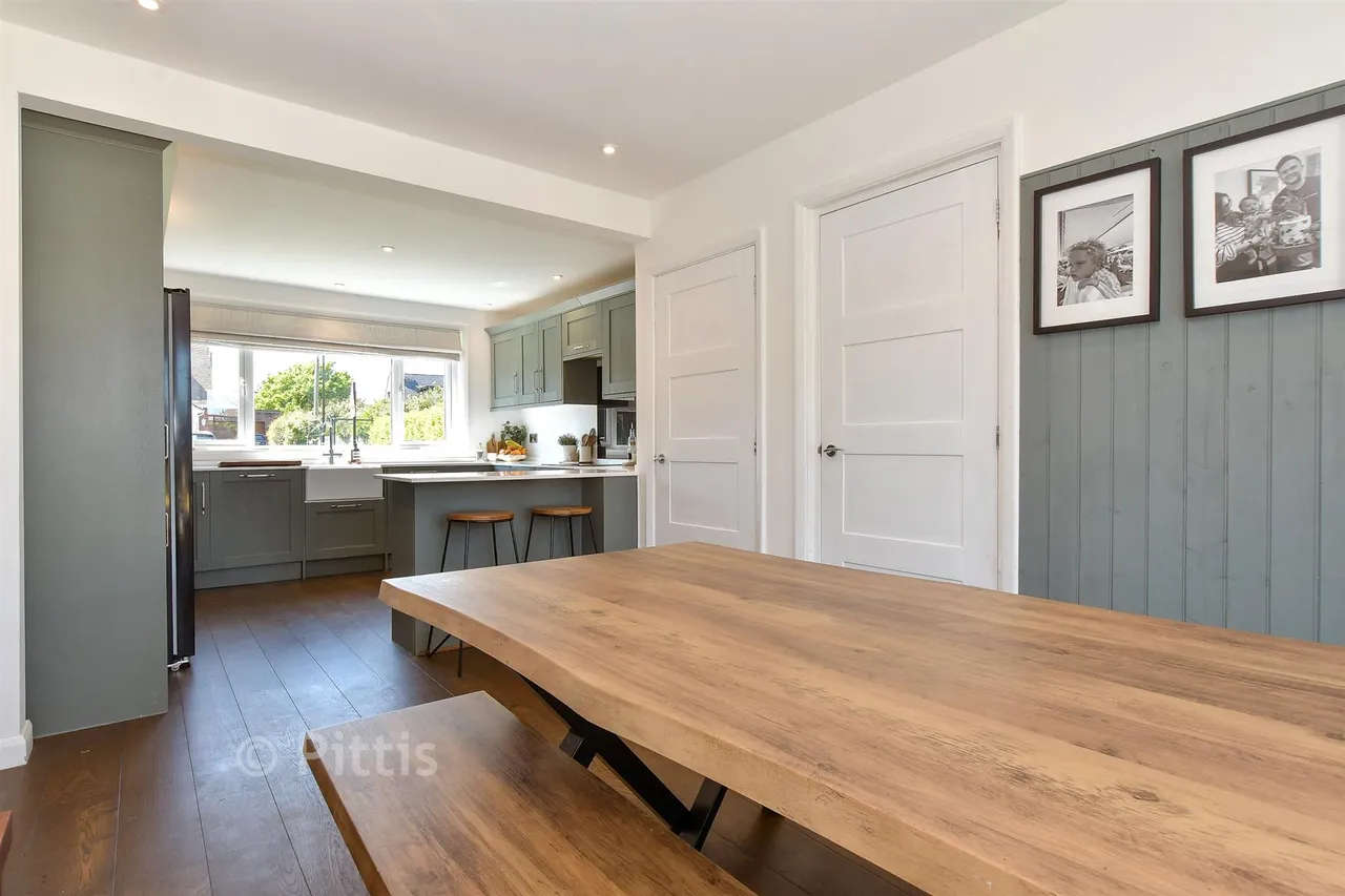 Pellhurst Road, Ryde, PO33, photo 7