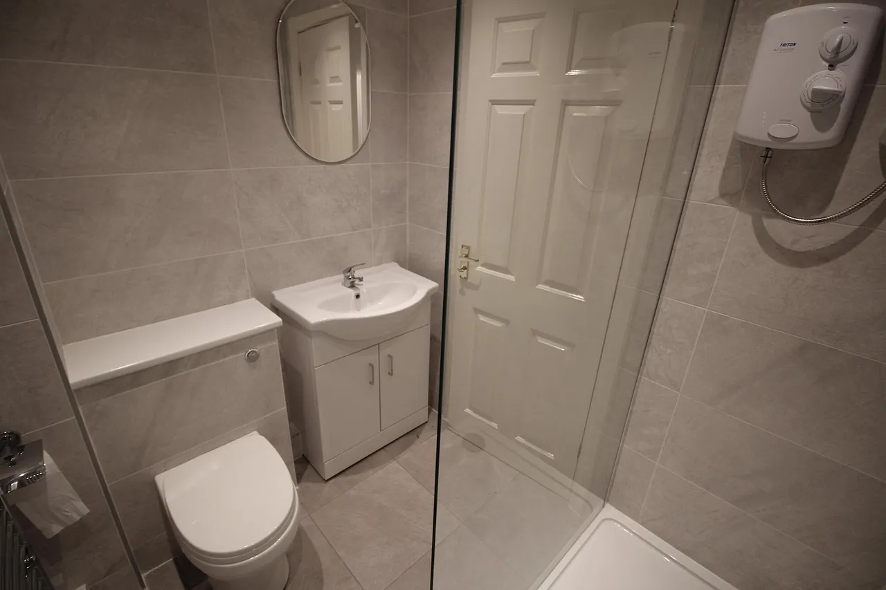 Carrbrook Drive, Royton, OL2, photo 6