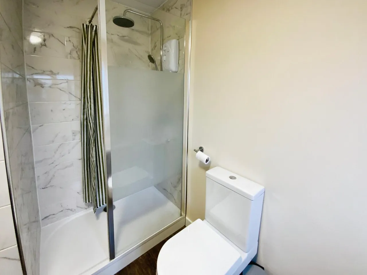 Hawthorne Avenue, Nottingham, NG10, photo 13