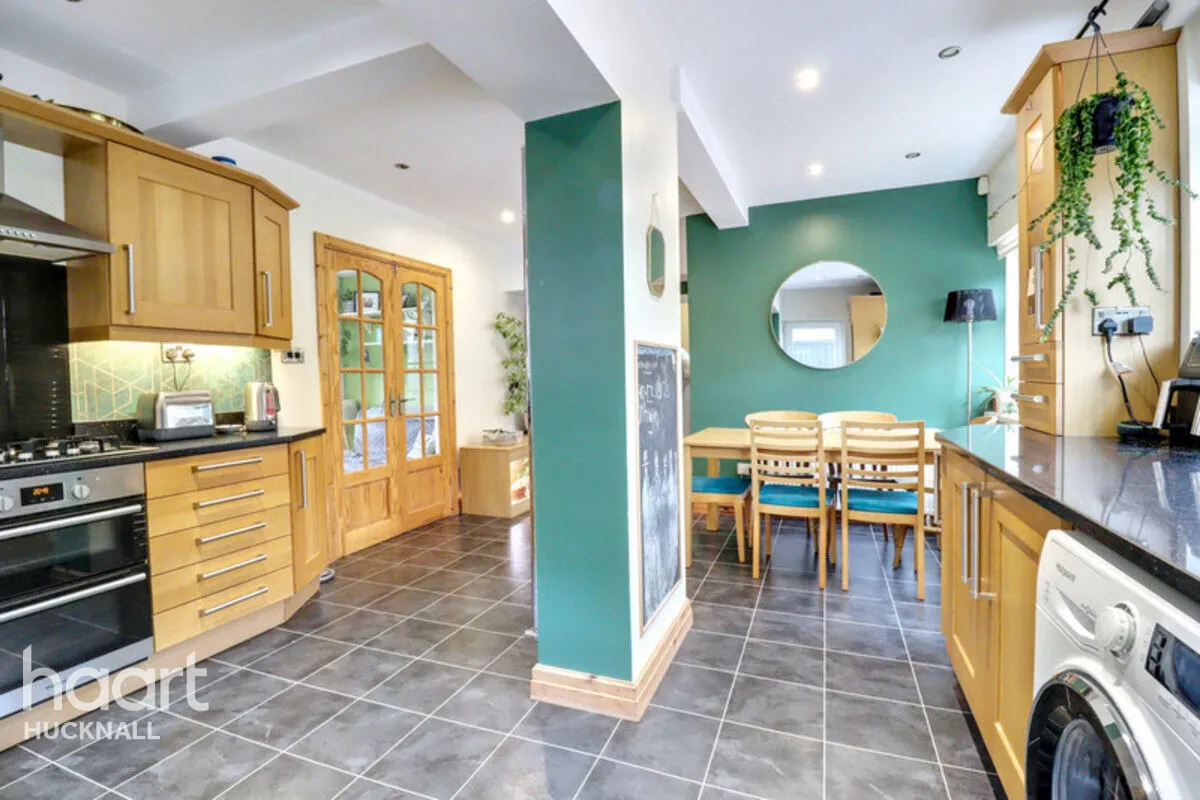 Spring Street, Nottingham, NG15, photo 6