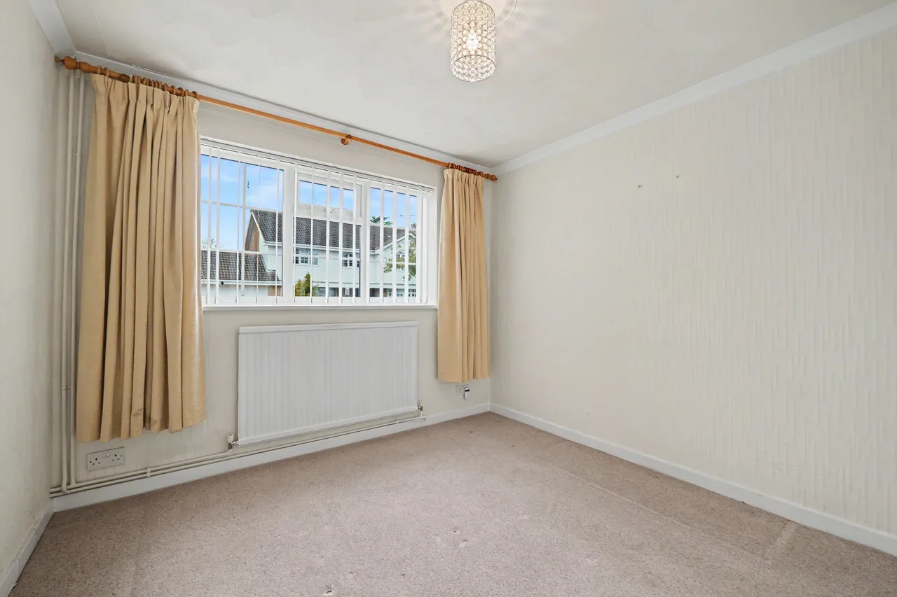 The Yews, Oadby, LE2, photo 10