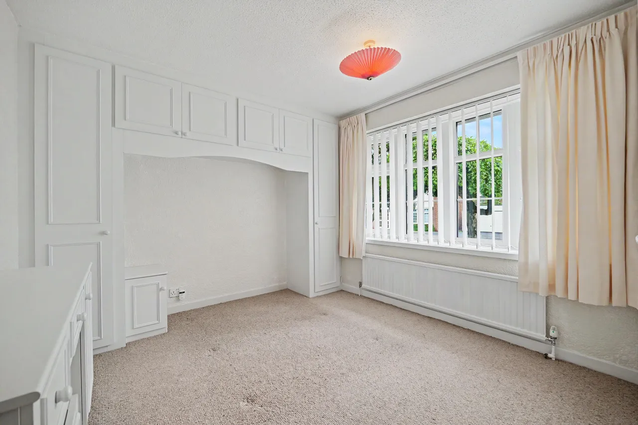 The Yews, Oadby, LE2, photo 19