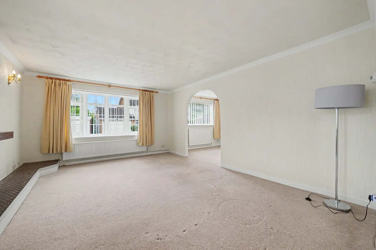 The Yews, Oadby, LE2, photo 8