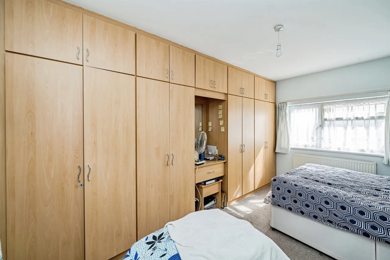Beechwood Road, SLOUGH, photo 5