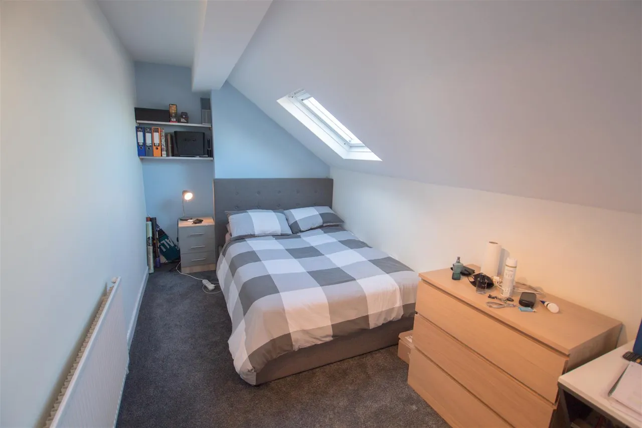 Regent Terrace, Hyde Park, LS6, photo 5