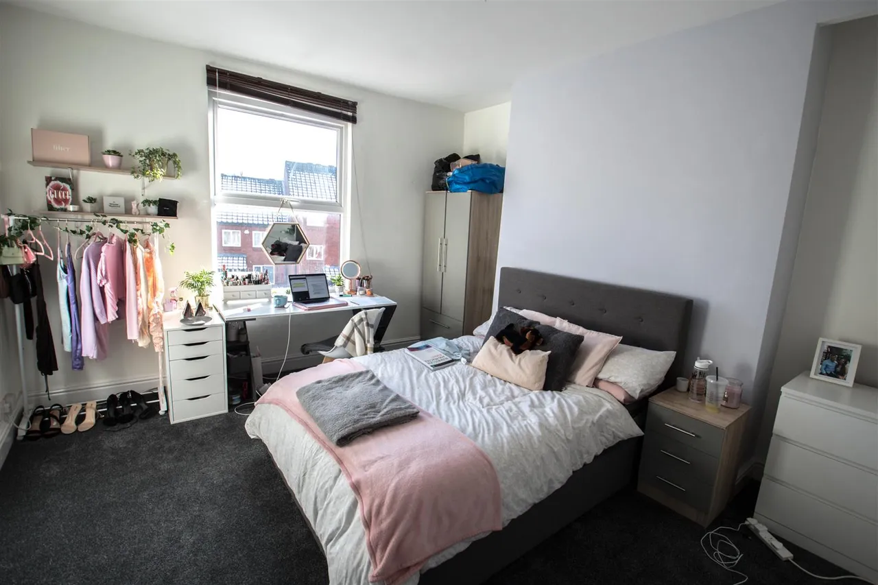 Regent Terrace, Hyde Park, LS6, photo 7