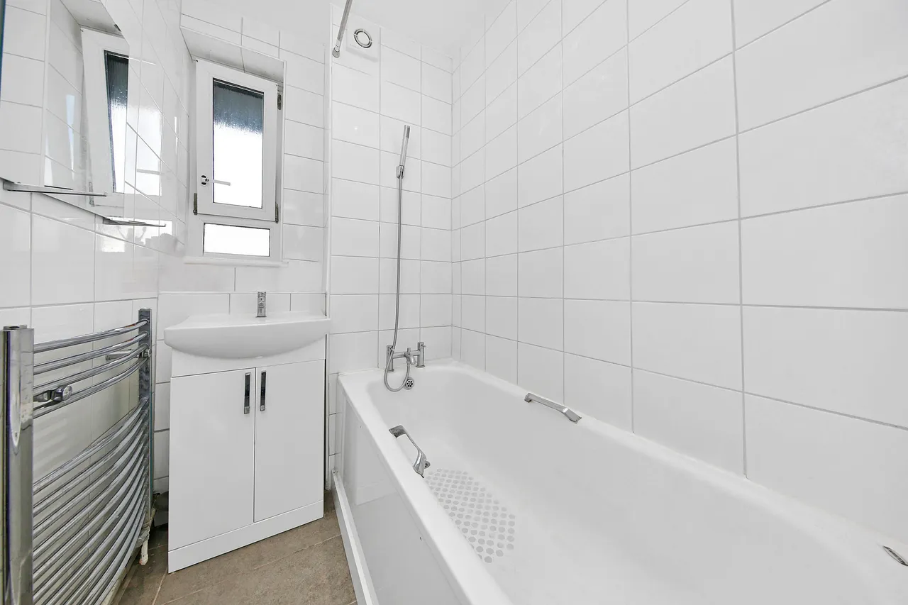 38 Bredel House, St Pauls Way, London, photo 7