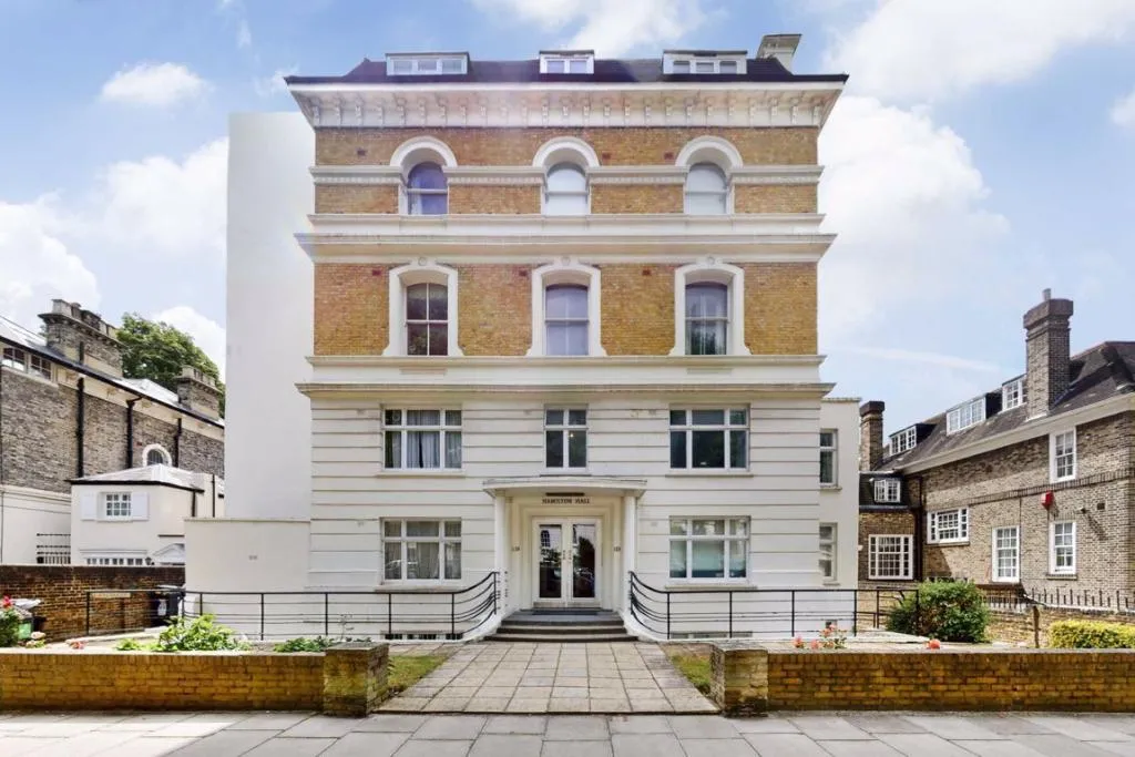 2 bed flat for sale, Hamilton Terrace, London, NW8