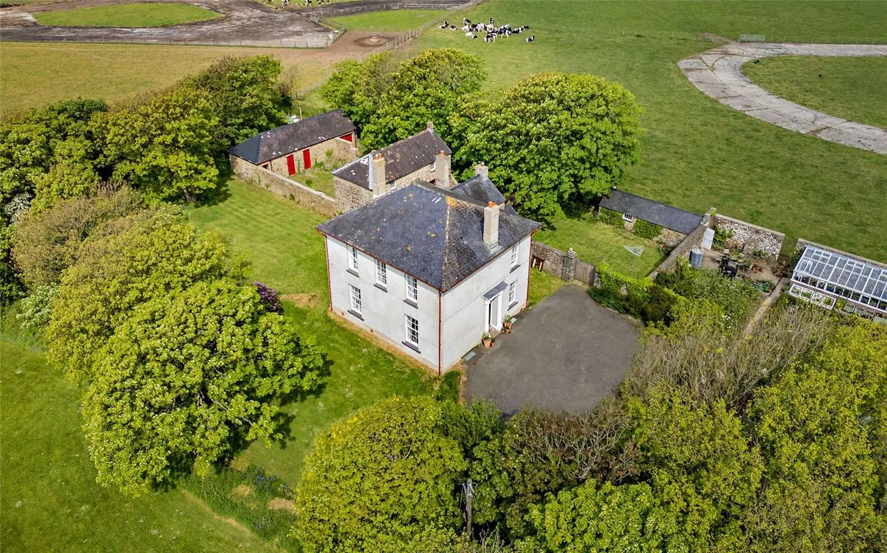 Whitchurch, Near Solva, Haverfordwest, Pembrokeshire, SA62 6UD, photo 3