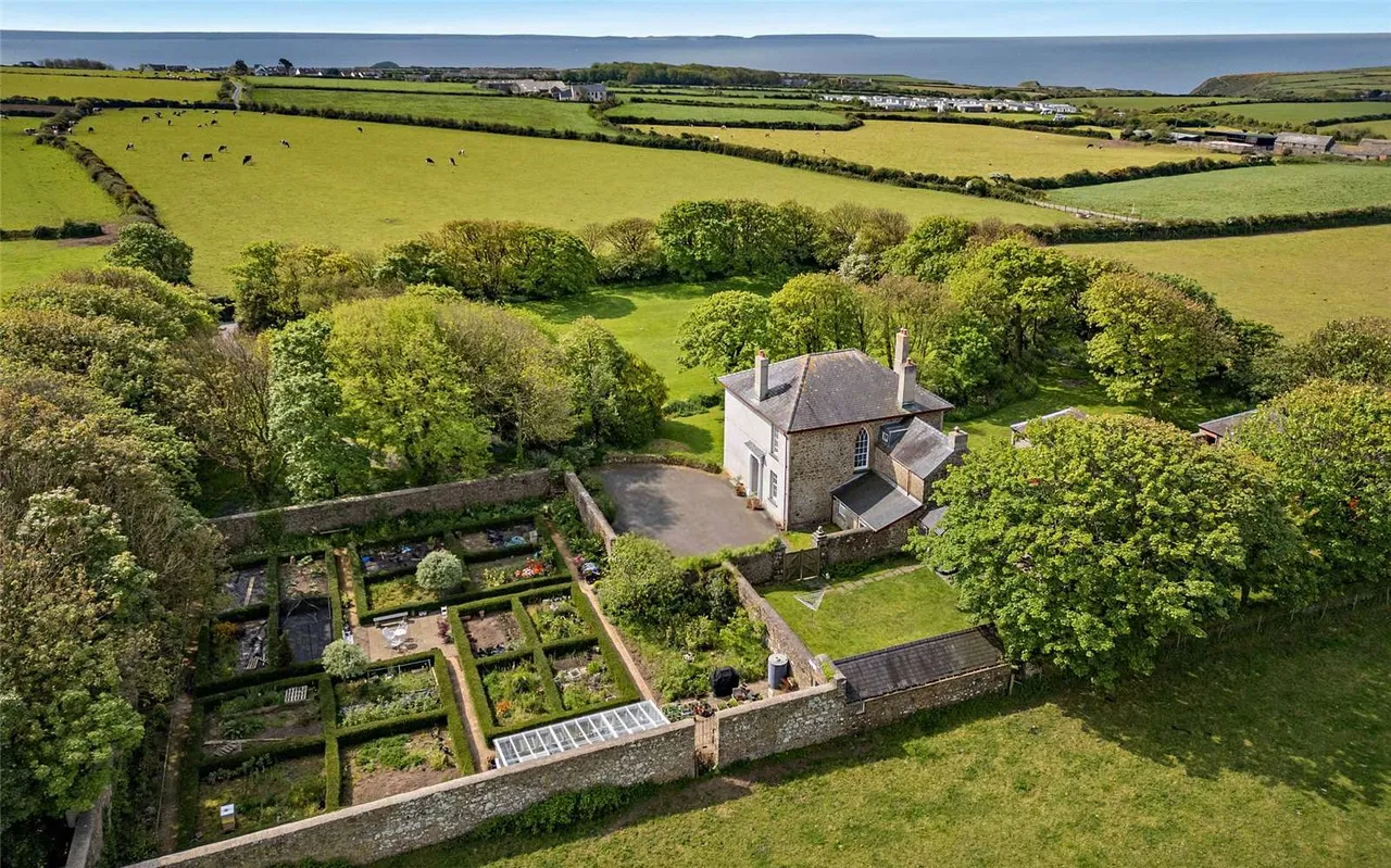 Whitchurch, Near Solva, Haverfordwest, Pembrokeshire, SA62 6UD, photo 2