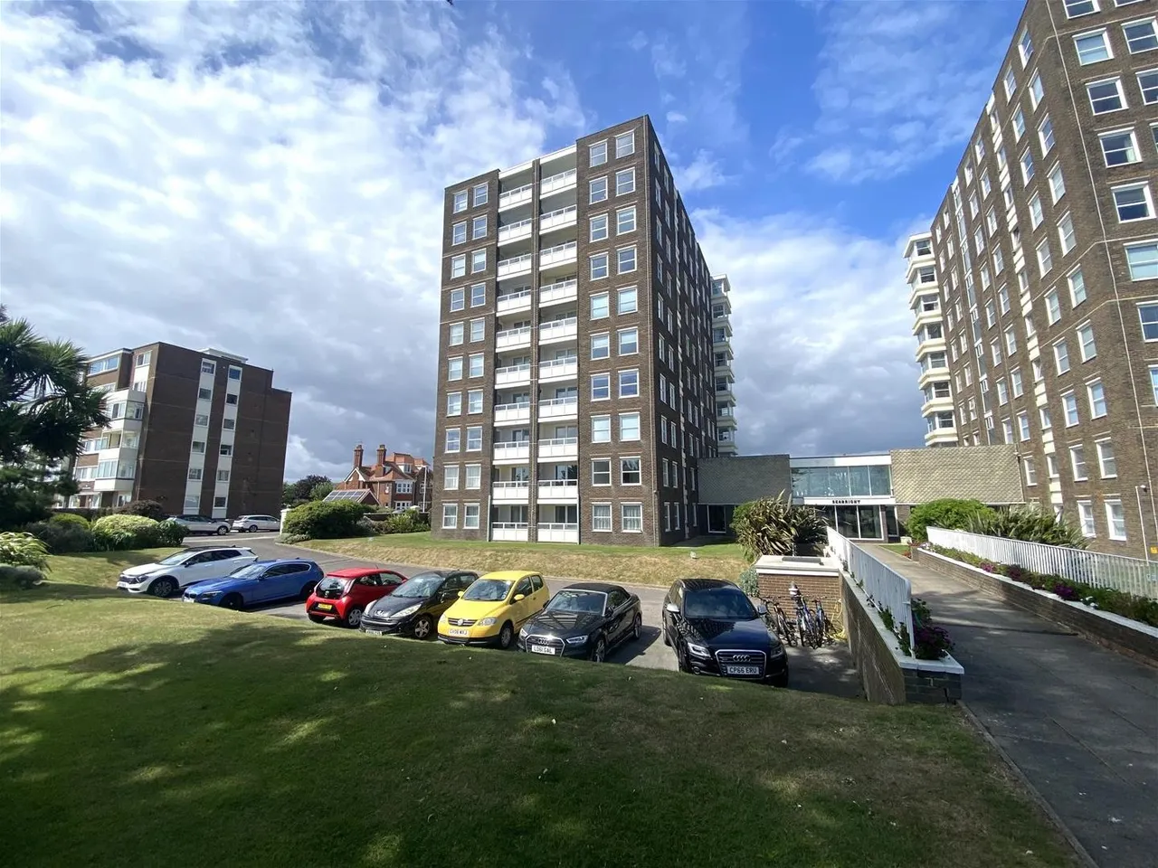 West Parade, Worthing, photo 14