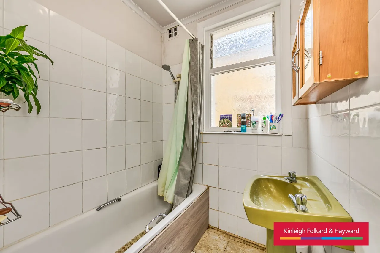 Beechdale Road, London, SW2, photo 8