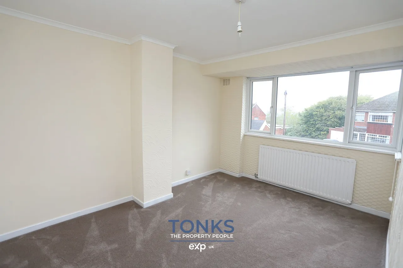 Oldfield Road, Bilston, WV14, photo 11