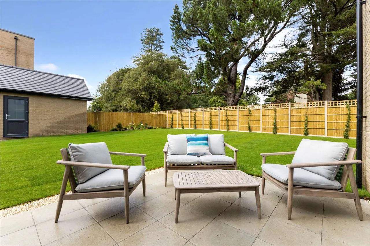 Newtown Road, Warsash, SO31, photo 5