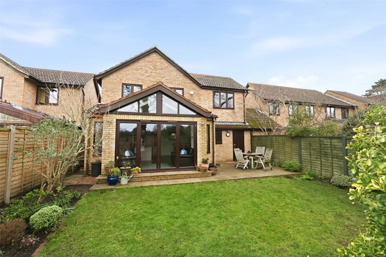 Kingsmead Close, Teddington, TW11 9EP, photo 12