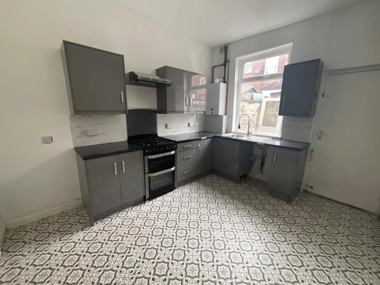 Marlborough Street, Ashton-Under-Lyne, OL7, photo 4