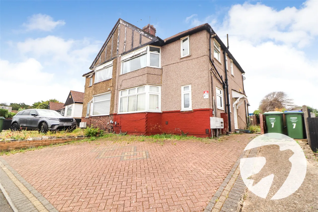 Camrose Avenue, Northumberland Heath, DA8, photo 13
