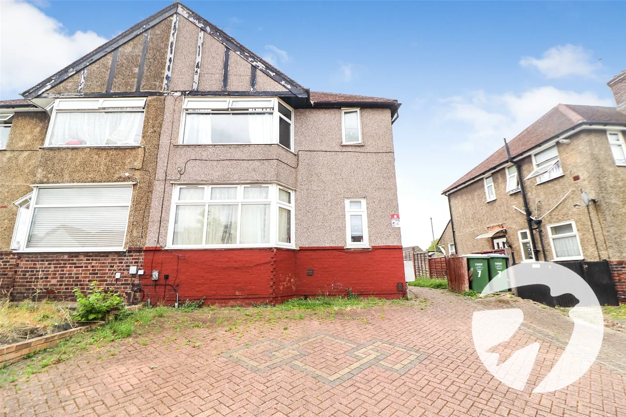 2 bed 2 bedroom property for sale, Camrose Avenue, Northumberland Heath, DA8