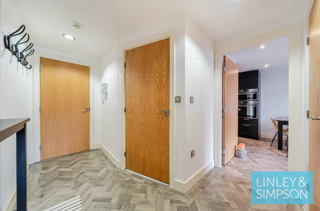 Armouries Way, Leeds, LS10, photo 10