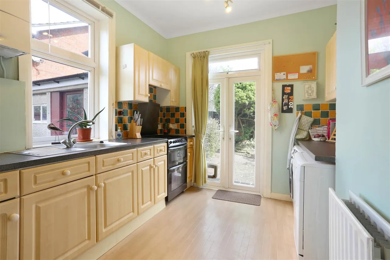 Park Road, Cheam, SM3 8QB, photo 5