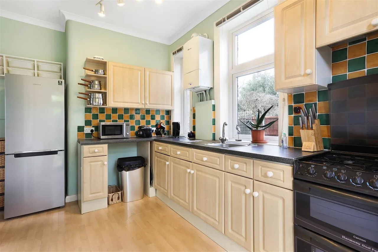 Park Road, Cheam, SM3 8QB, photo 6