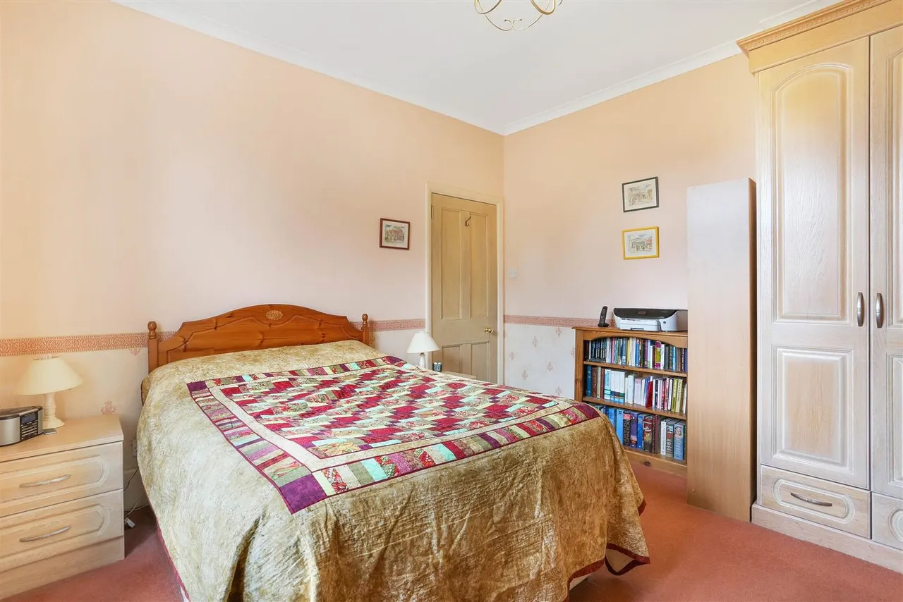 Park Road, Cheam, SM3 8QB, photo 9