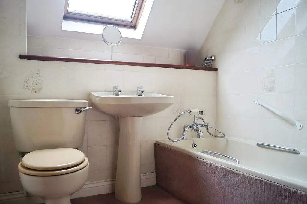 Heritage Court, Glastonbury, BA6, photo 7