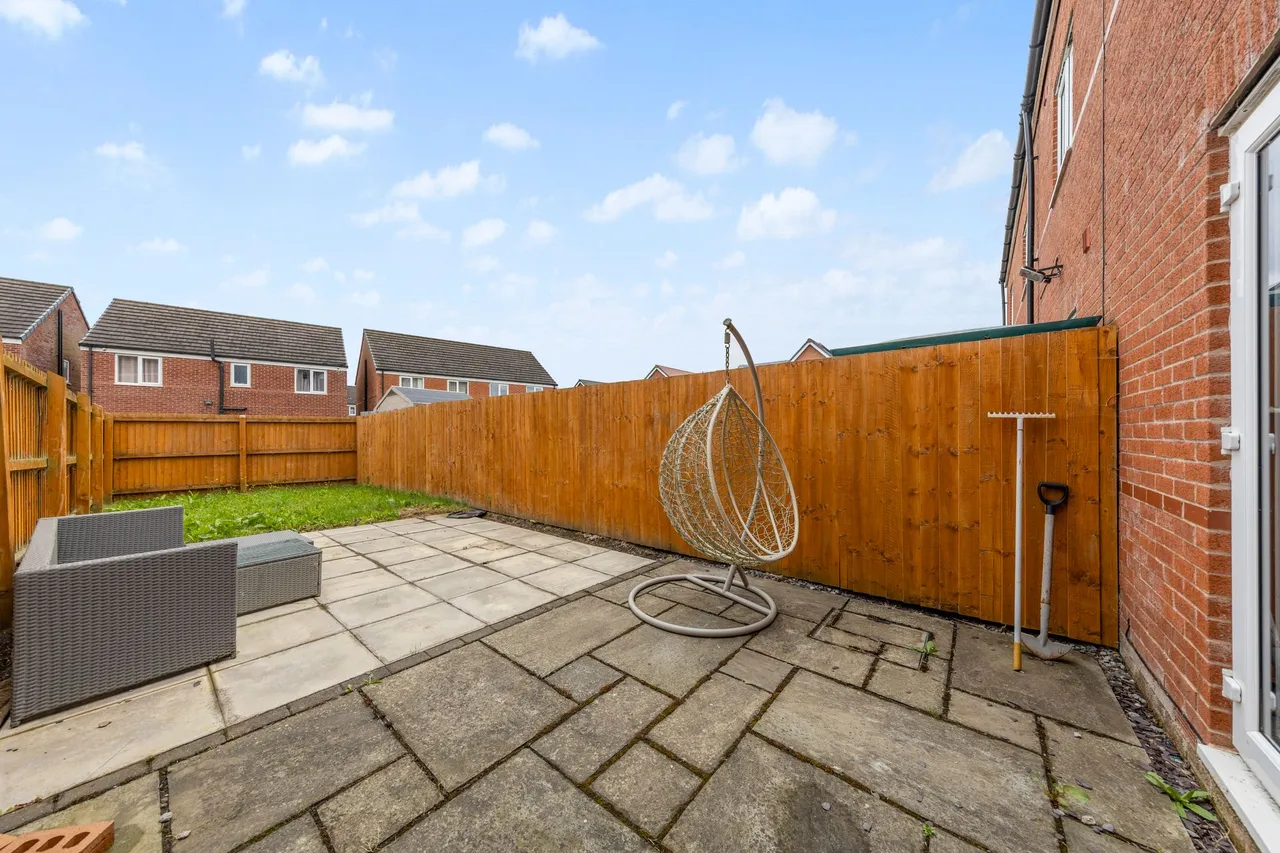 Thornton Drive, Newton-Le-Willows, Newton-Le-Willows, WA12 9GZ, photo 16