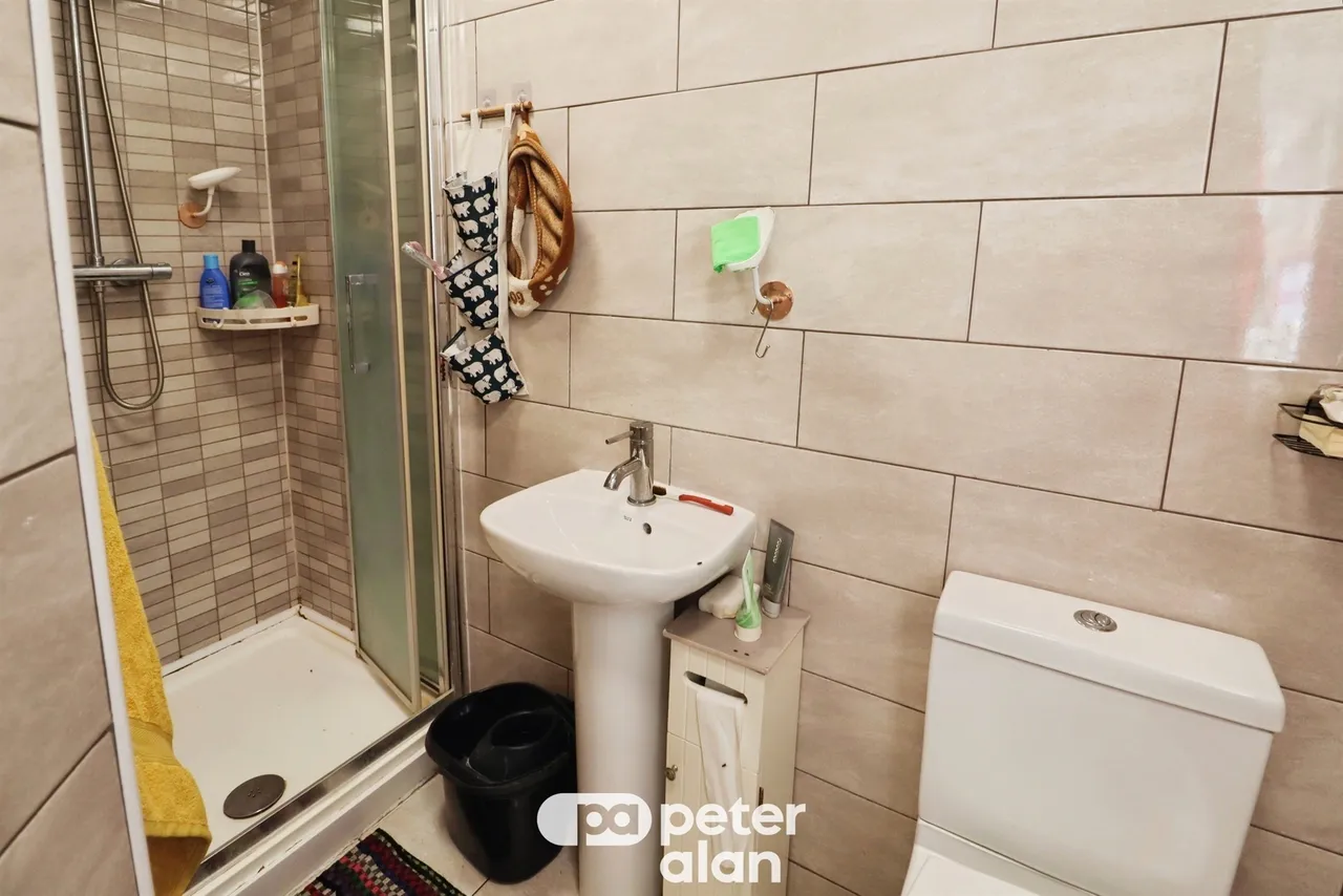 Augusta Street, Cardiff, CF24, photo 6