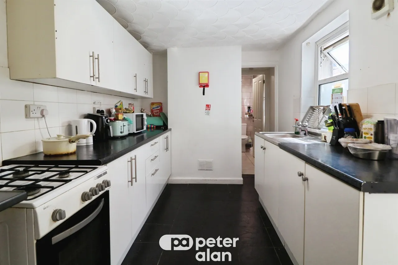 Augusta Street, Cardiff, CF24, photo 3