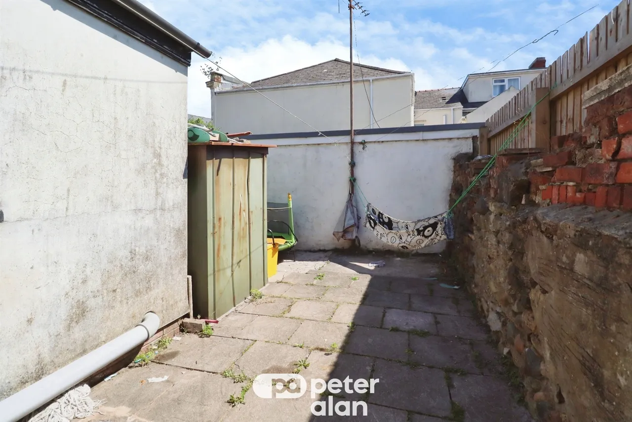 Augusta Street, Cardiff, CF24, photo 16